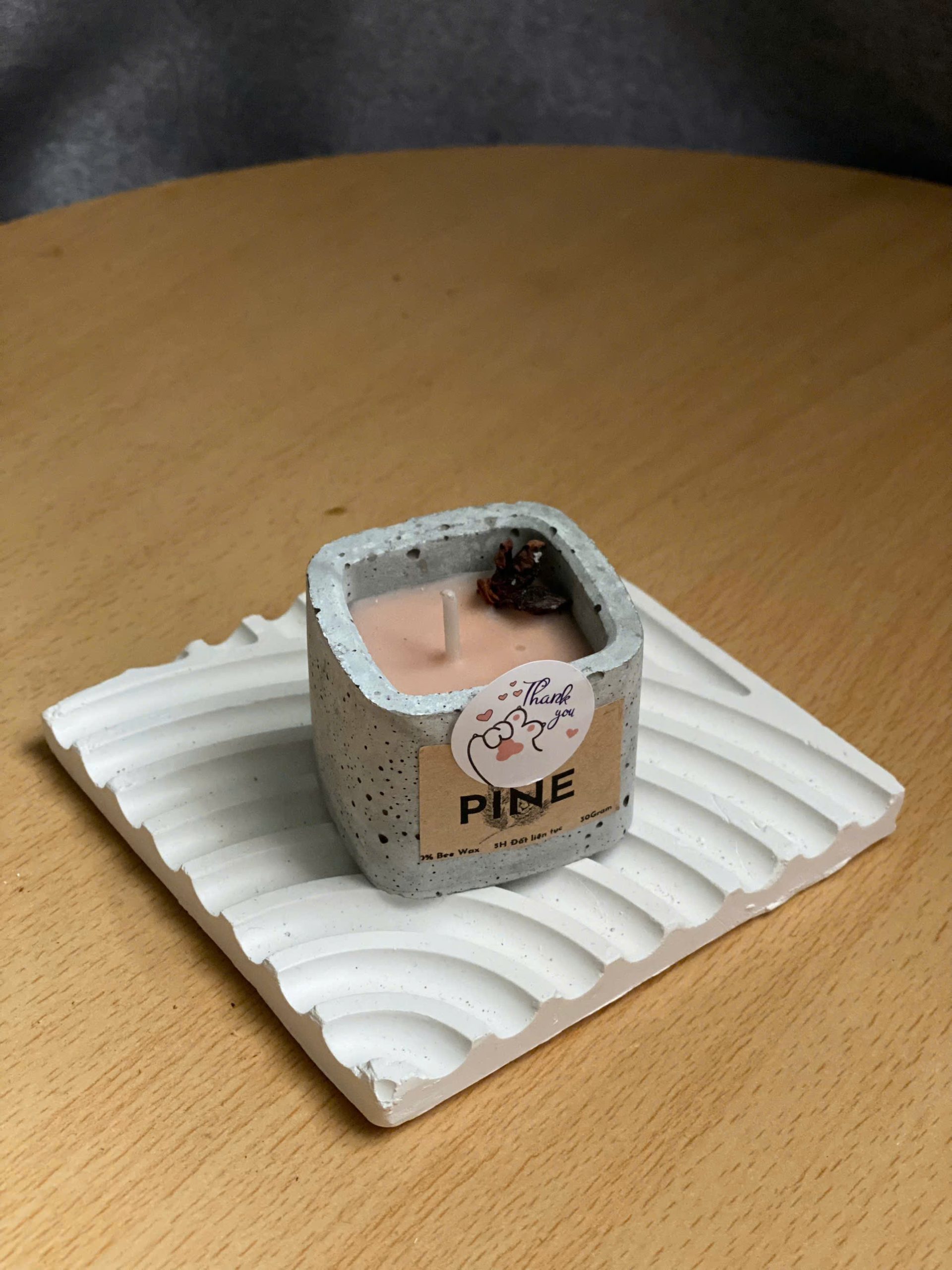 Cốc nến thơm xi măng hương gỗ thông (lẻ) 2